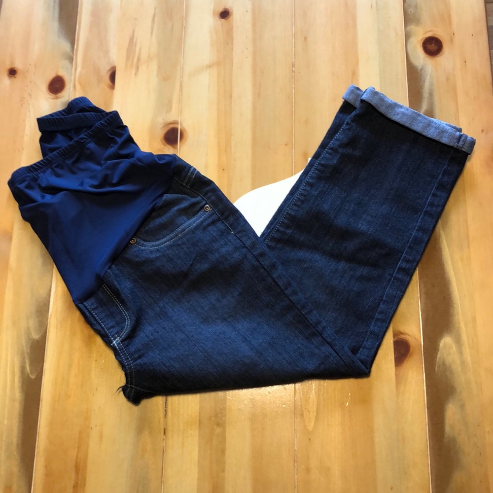 Medium Dark Maternity Folded Crop Jeans